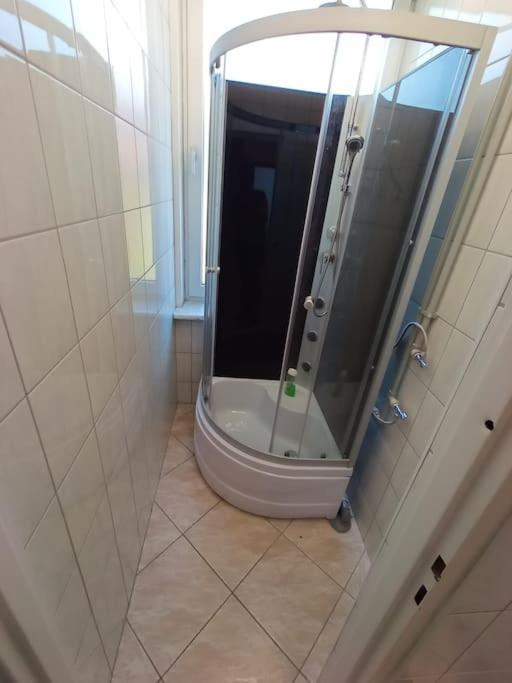 Fantastic Zg - S4 Pokoj 108 Zielona Góra Eksteriør billede